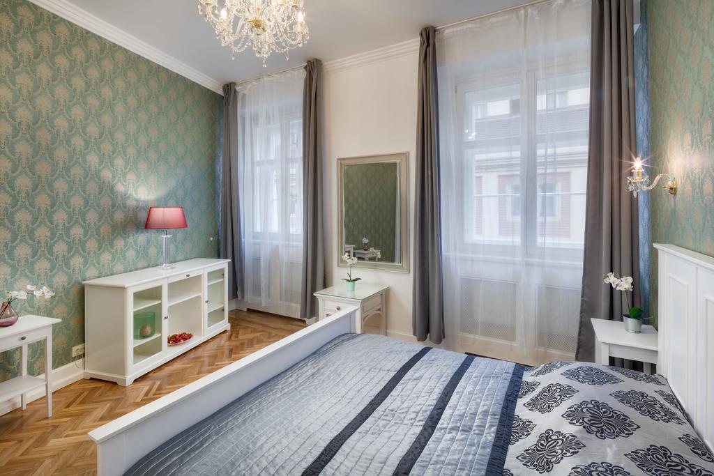 Smetanovo Nabrezi - Riverview Old Town Apartment ปราก ภายนอก รูปภาพ