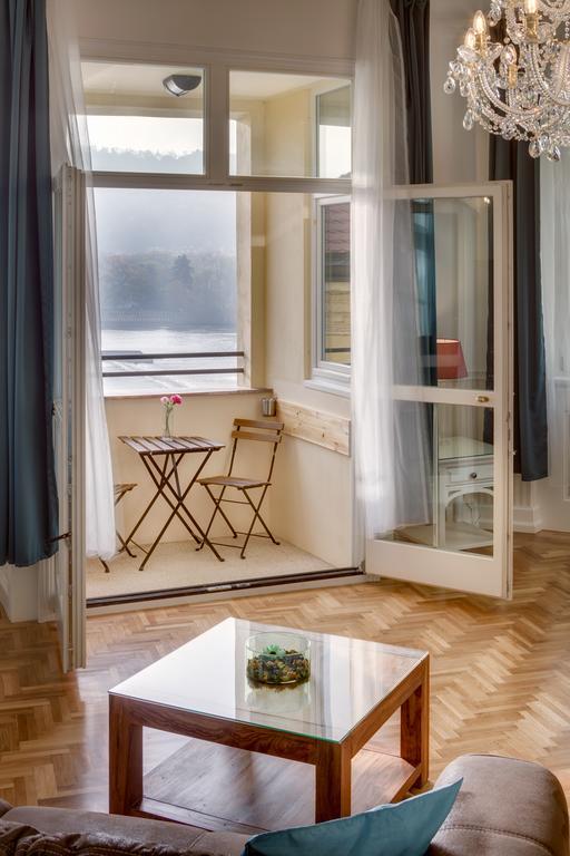 Smetanovo Nabrezi - Riverview Old Town Apartment ปราก ภายนอก รูปภาพ